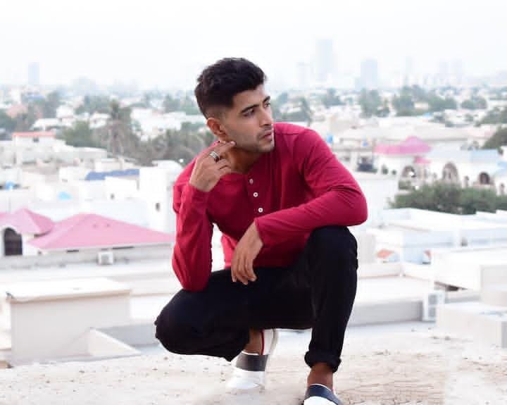 Men’s Long Sleeve Henley Shirt