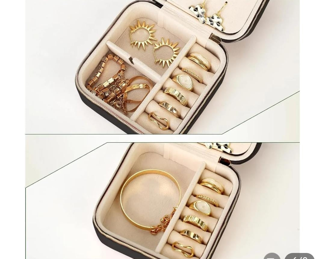 Portable PU Leather Jewelry Organizer Box